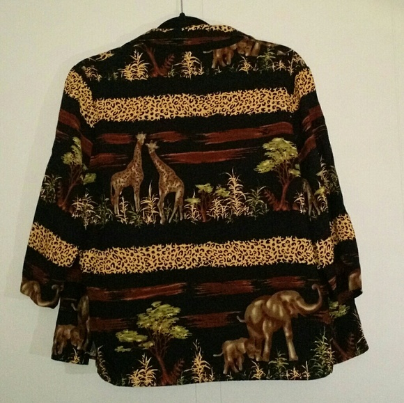 BEA Classics - Animal Print Tank Top & Over Shirt - Picture 2 of 7